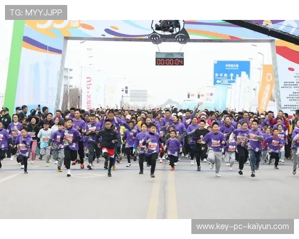 “2025世界运动会东安湖体育公园：跑酷赛事让观众热血沸腾”