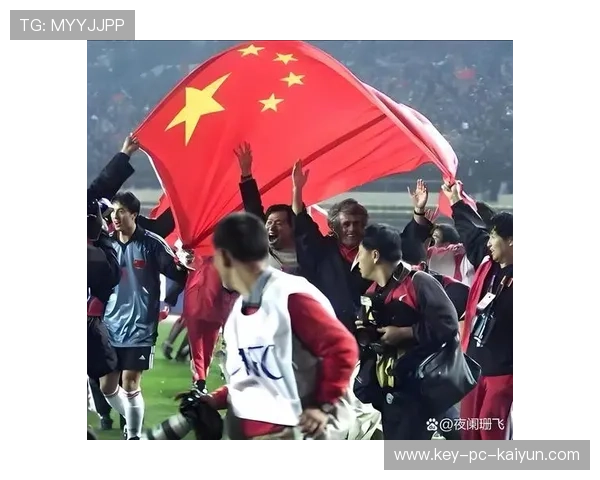 2026世界杯官方餐饮报告：体育场内居然出现了“中式火锅杯”？中国赞助商的奇袭。